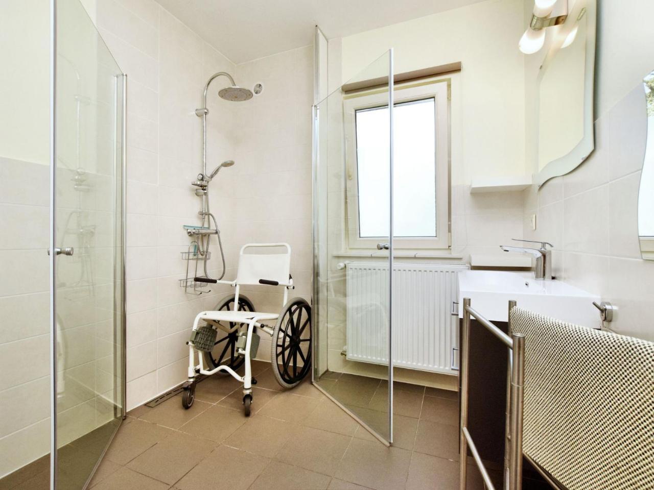 Wheelchair Friendly House With Sauna Villa Leykaul Bagian luar foto